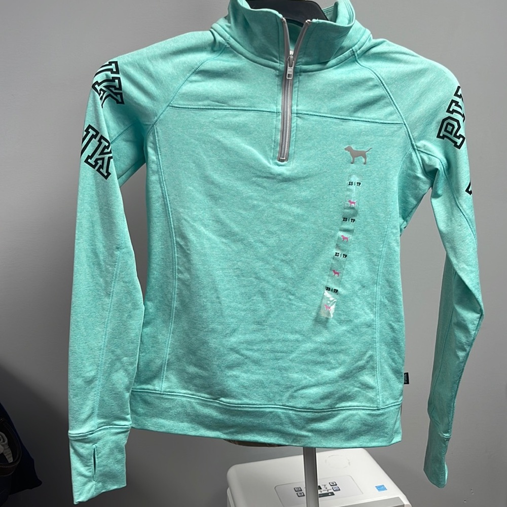 PINK PULLOVER